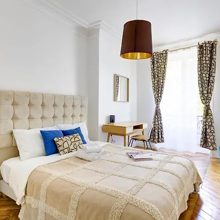 Apartment Bnbnova - 3br 2ba - Champs-elysees & Arc De Triomphe Paris