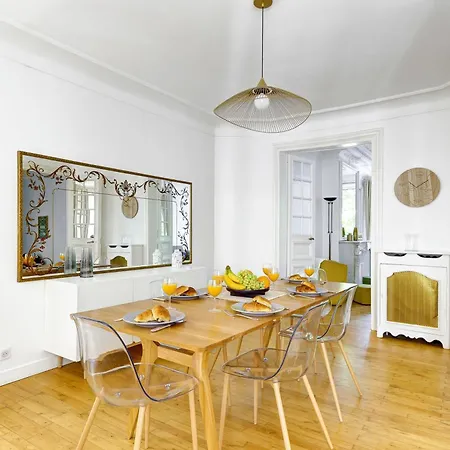 Apartment Bnbnova - 3br 2ba - Champs-elysees & Arc De Triomphe Paris